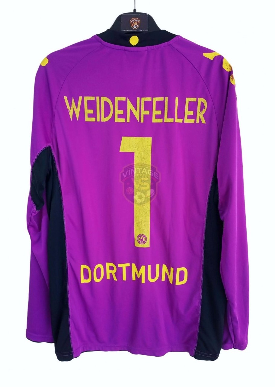 Borussia Dortmund 2010-11 GK Kit