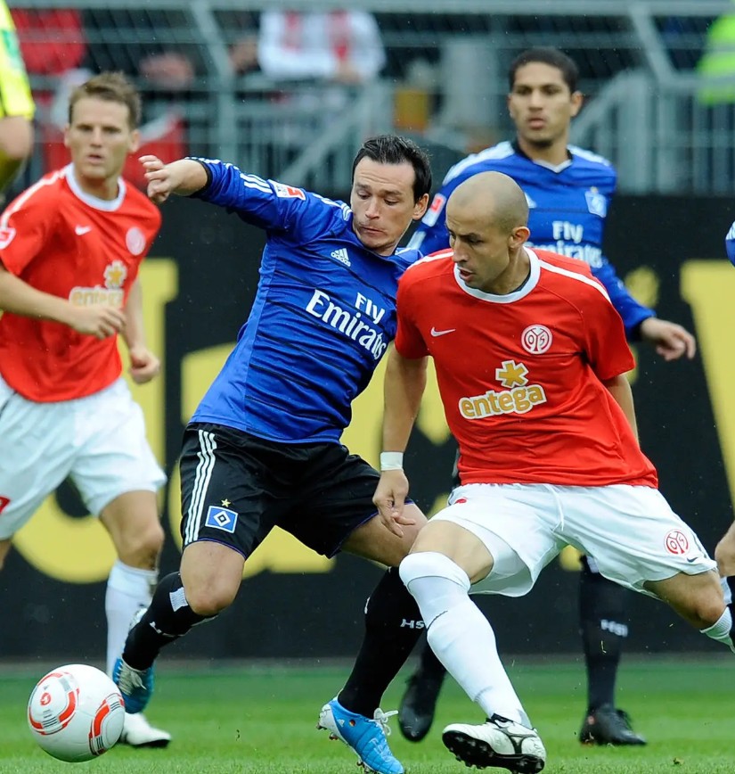 1. FSV Mainz 05 2010-11 Home Kit