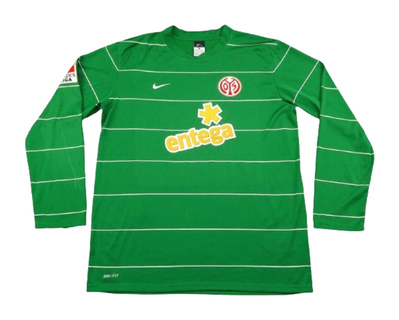 1. FSV Mainz 05 2010-11 Third Kit
