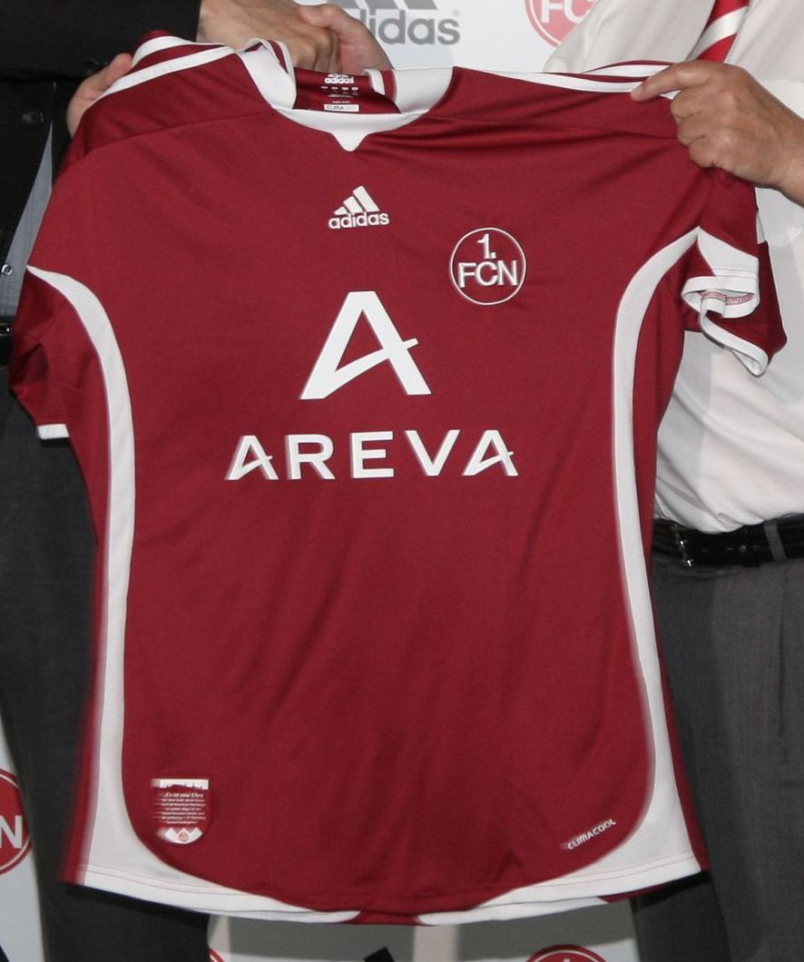 1. FC Nürnberg 2010-11 Home Kit