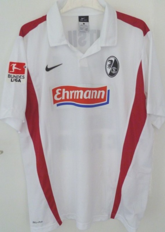 SC Freiburg 2010-11 Away Kit