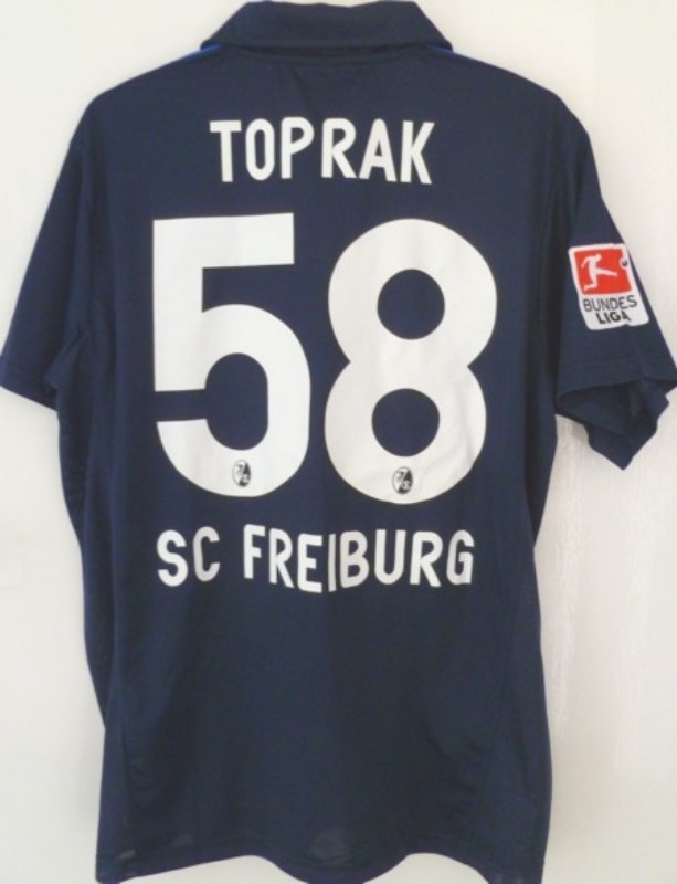 SC Freiburg 2010-11 Third Kit