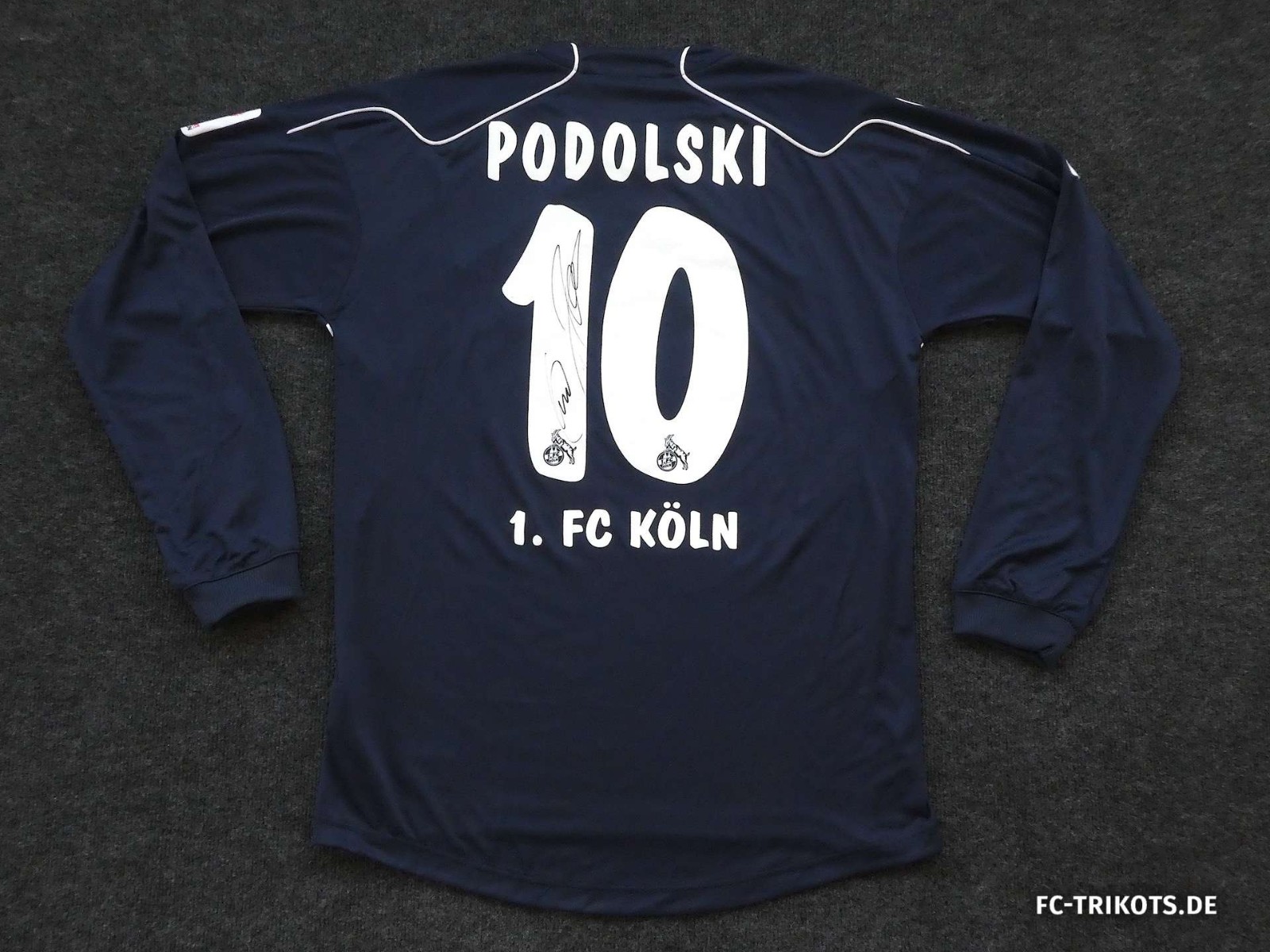 1. FC Köln 2010-11 Third Kit