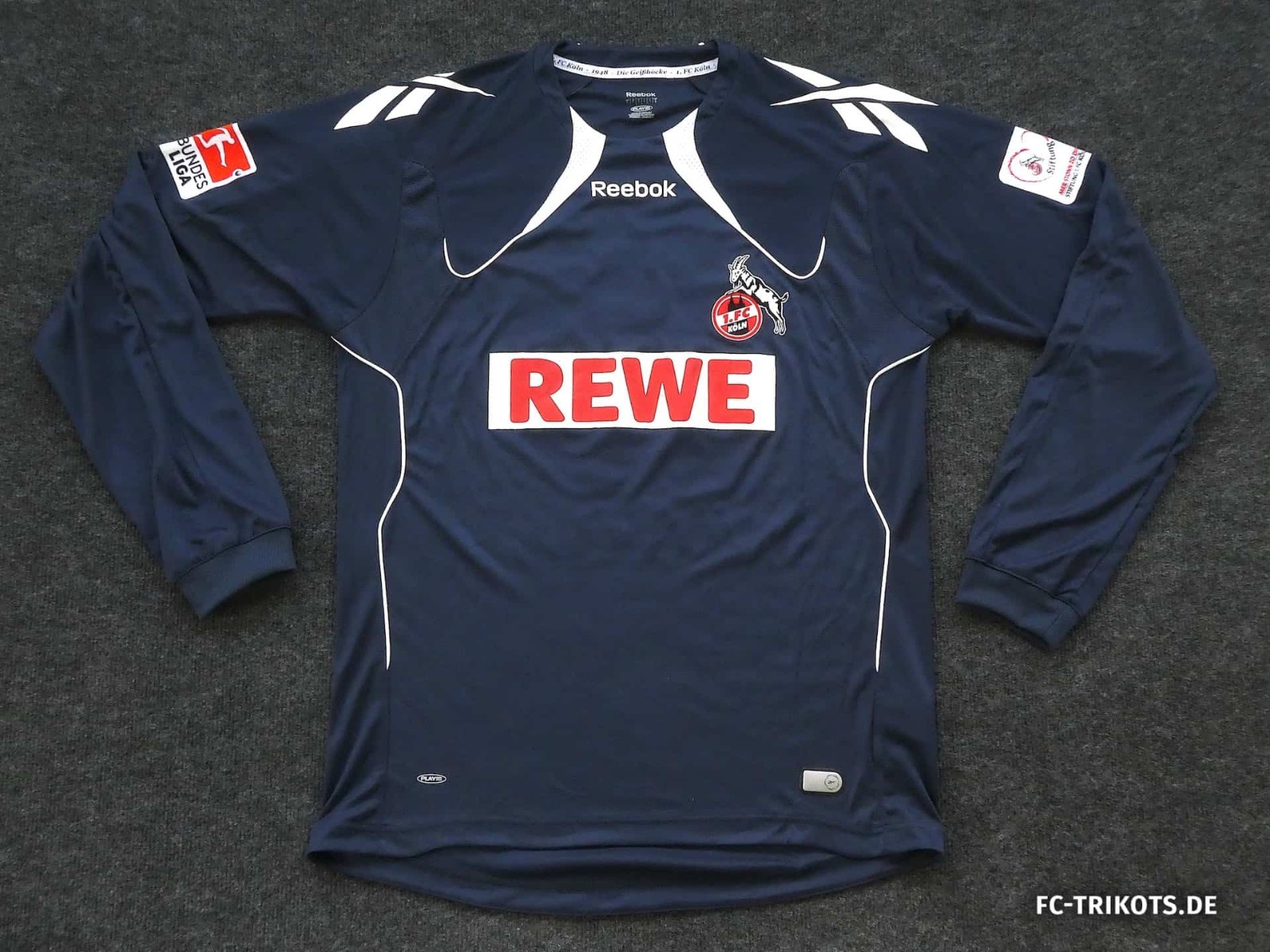 1. FC Köln 2010-11 Third Kit