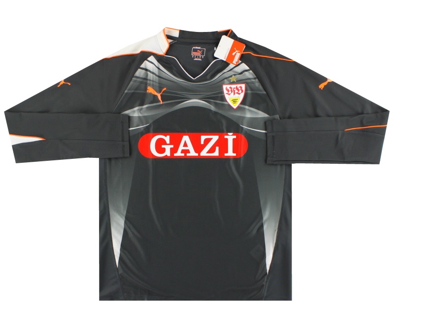 VfB Stuttgart 2010-11 GK 2 Kit