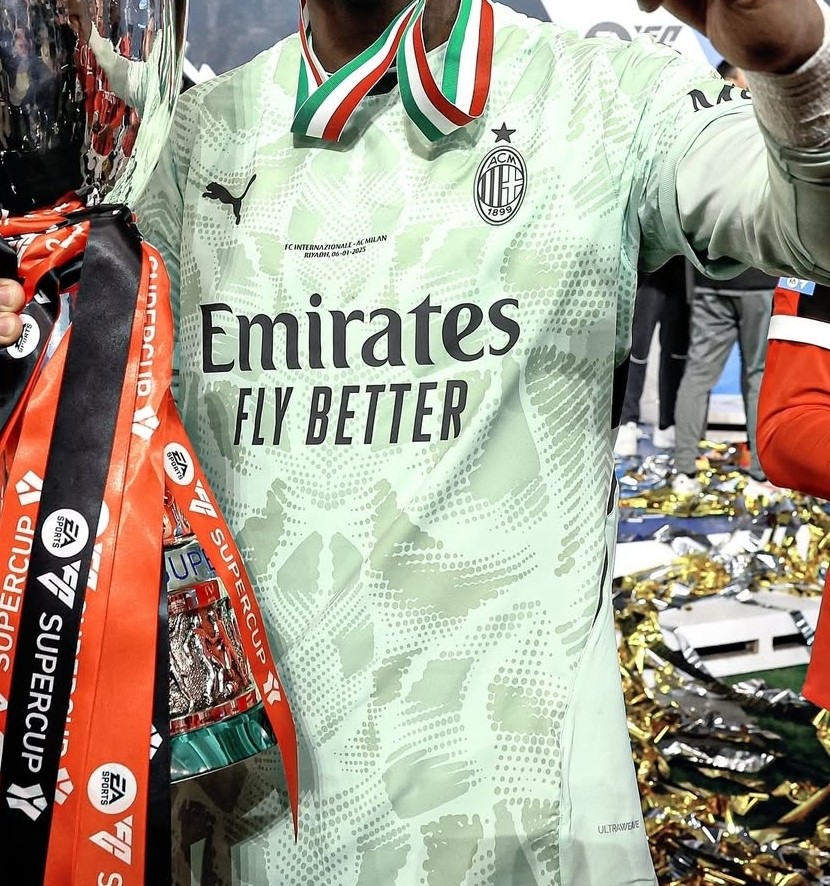 AC Milan 2024-25 Supercoppa Italiana Final GK Kit