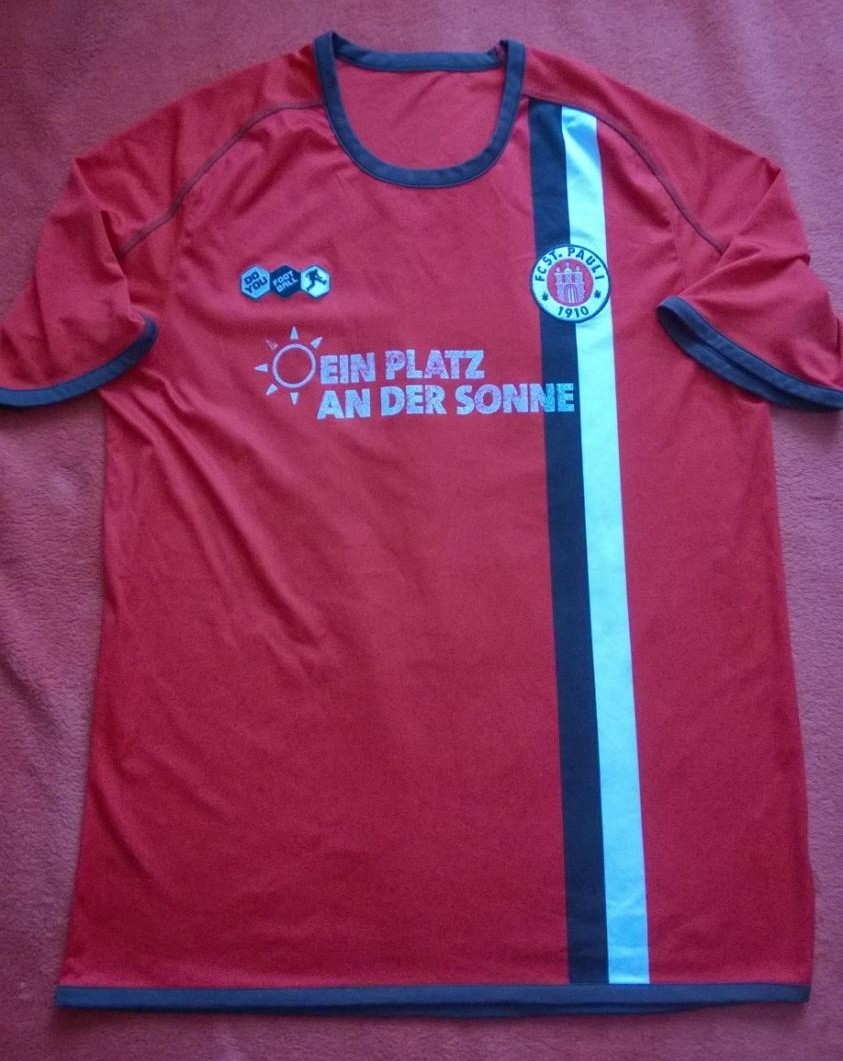 FC St. Pauli 2010-11 Third Kit