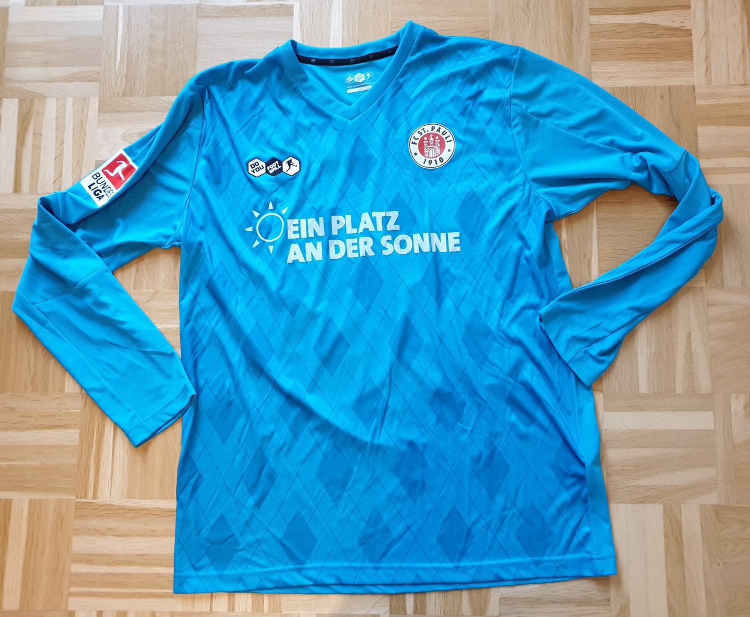 FC St. Pauli 2010-11 GK Kit