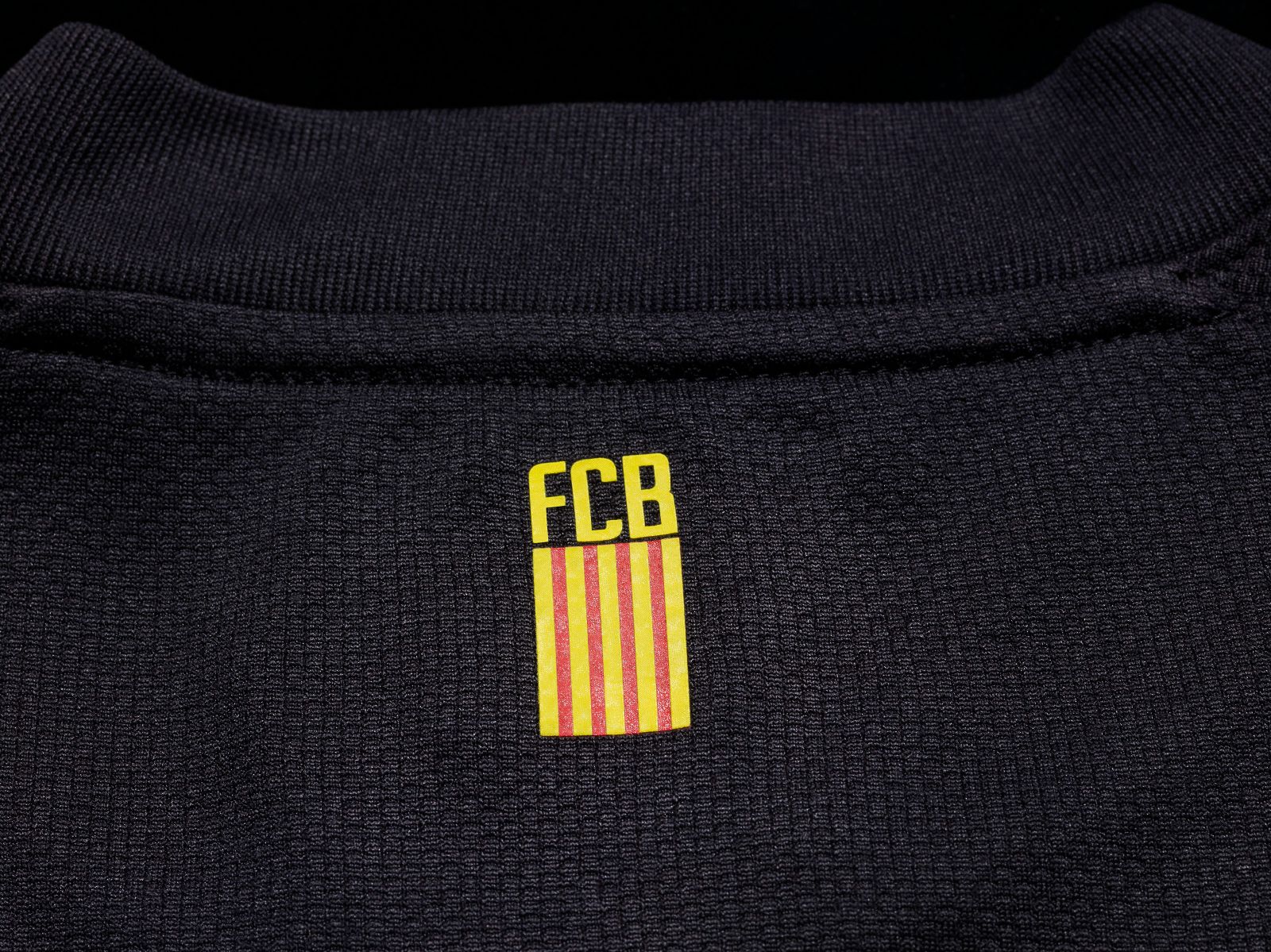 FC Barcelona 2011-12 Away Kit