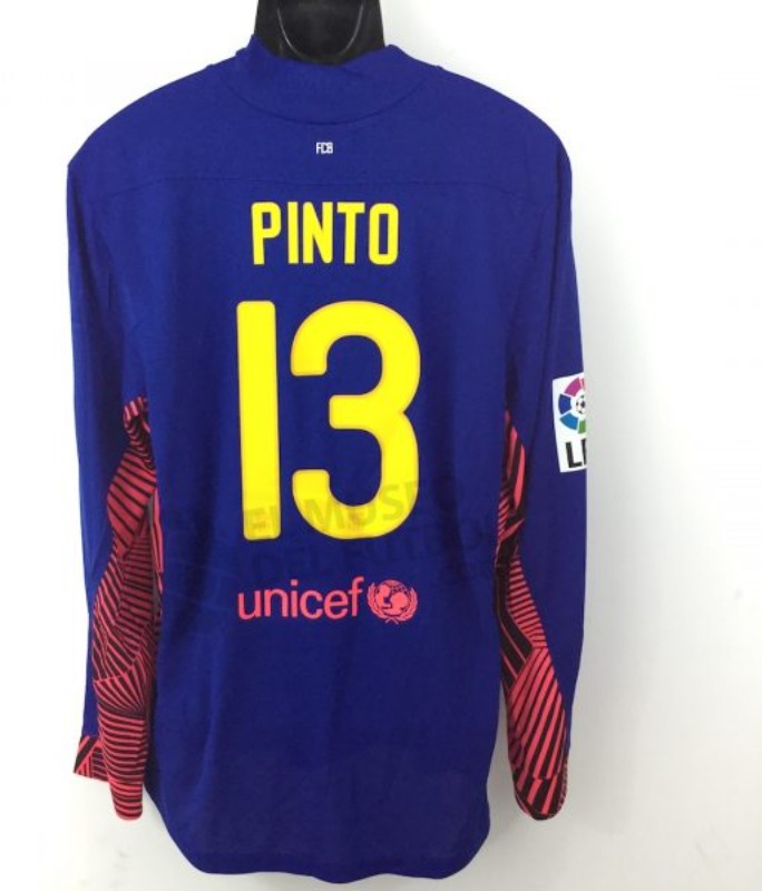 FC Barcelona 2011-12 GK 2 Kit