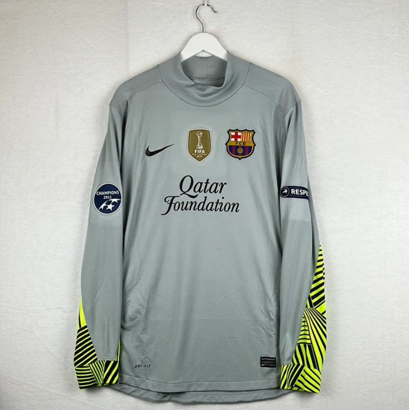 FC Barcelona 2011-12 GK 3 Kit