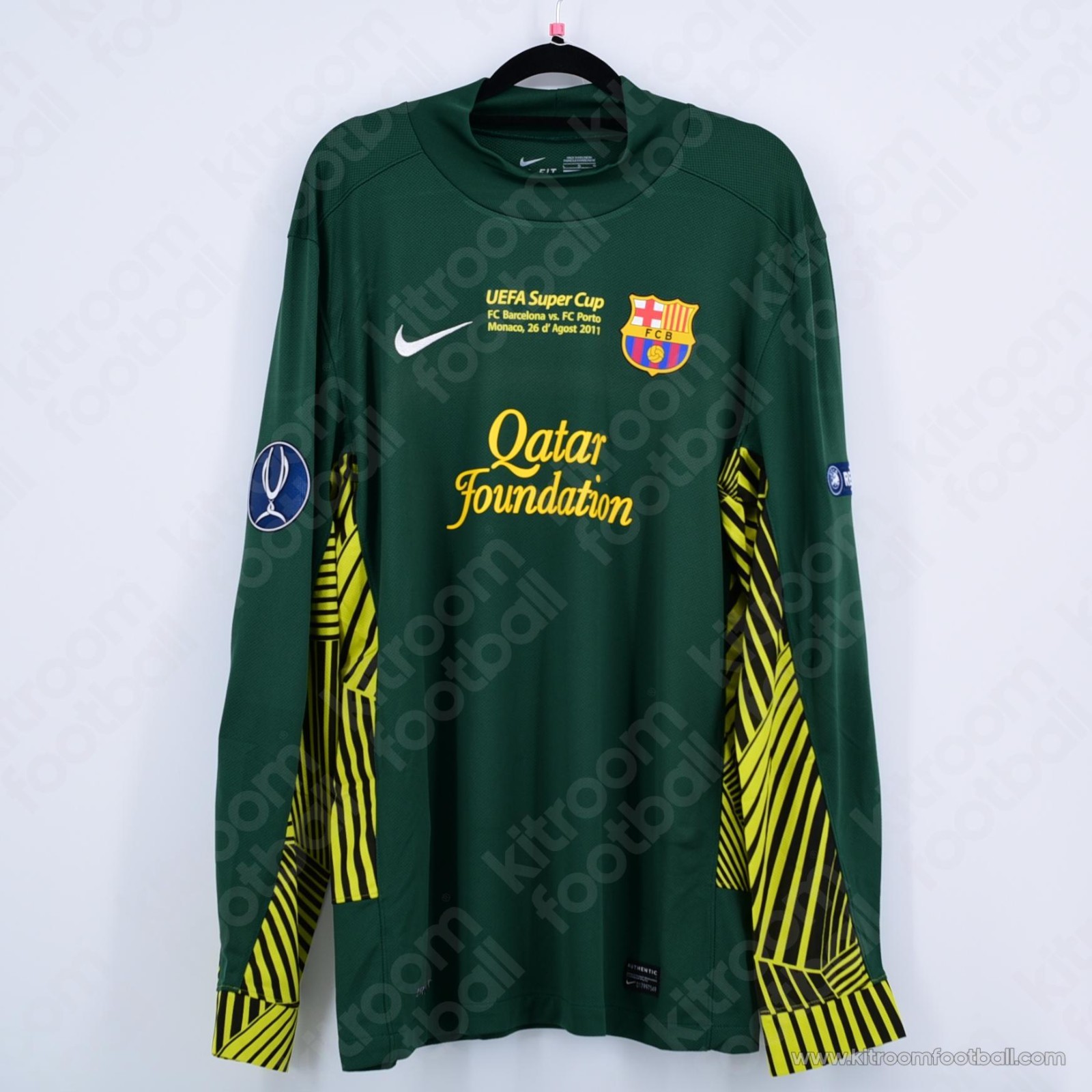 FC Barcelona 2011-12 UEFA Super Cup GK Kit