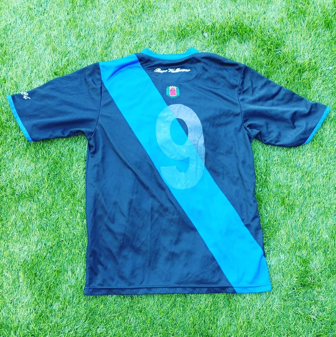 Rayo Vallecano 2011-12 Away 2 Kit