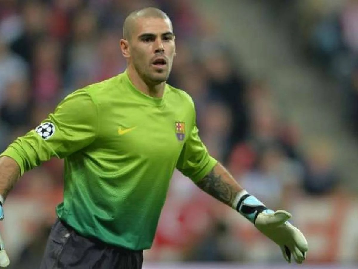 FC Barcelona 2012-13 GK Fourth V2 Kit