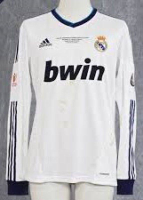 Real Madrid 2012-13 Copa del Rey Final Kit