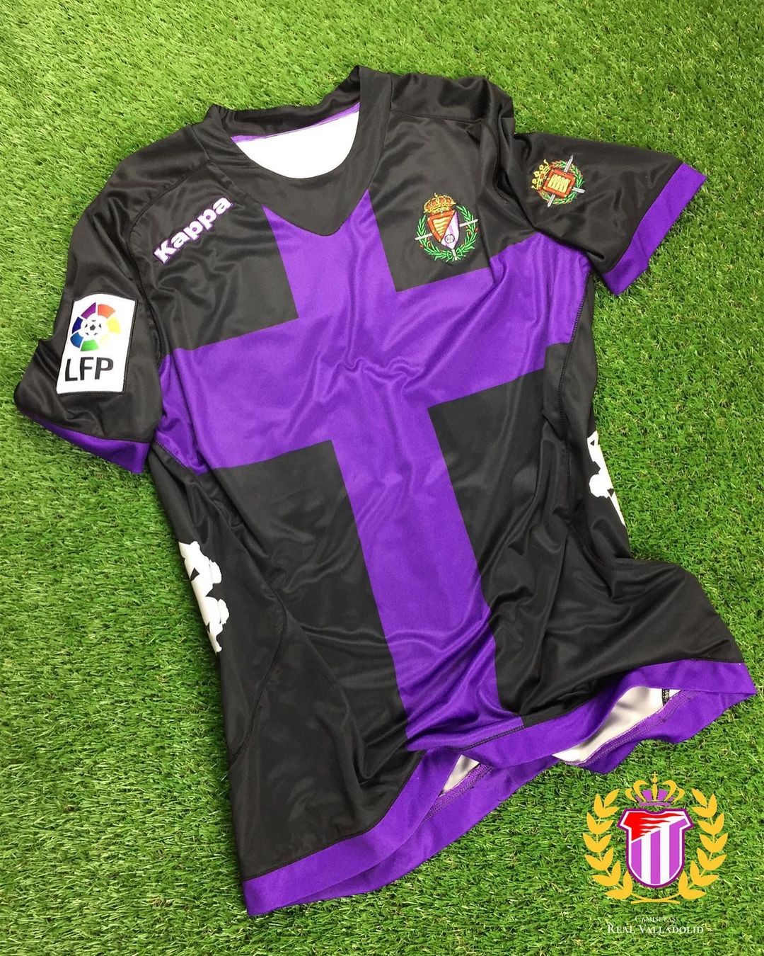 Real Valladolid 2012-13 Away Kit
