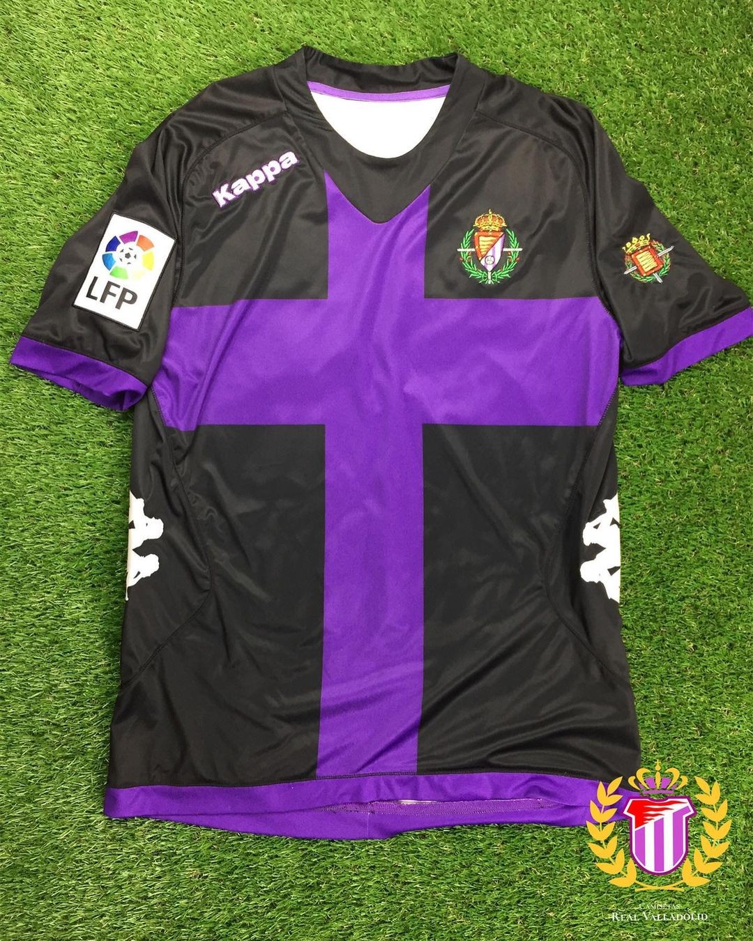 Real Valladolid 2012-13 Away Kit