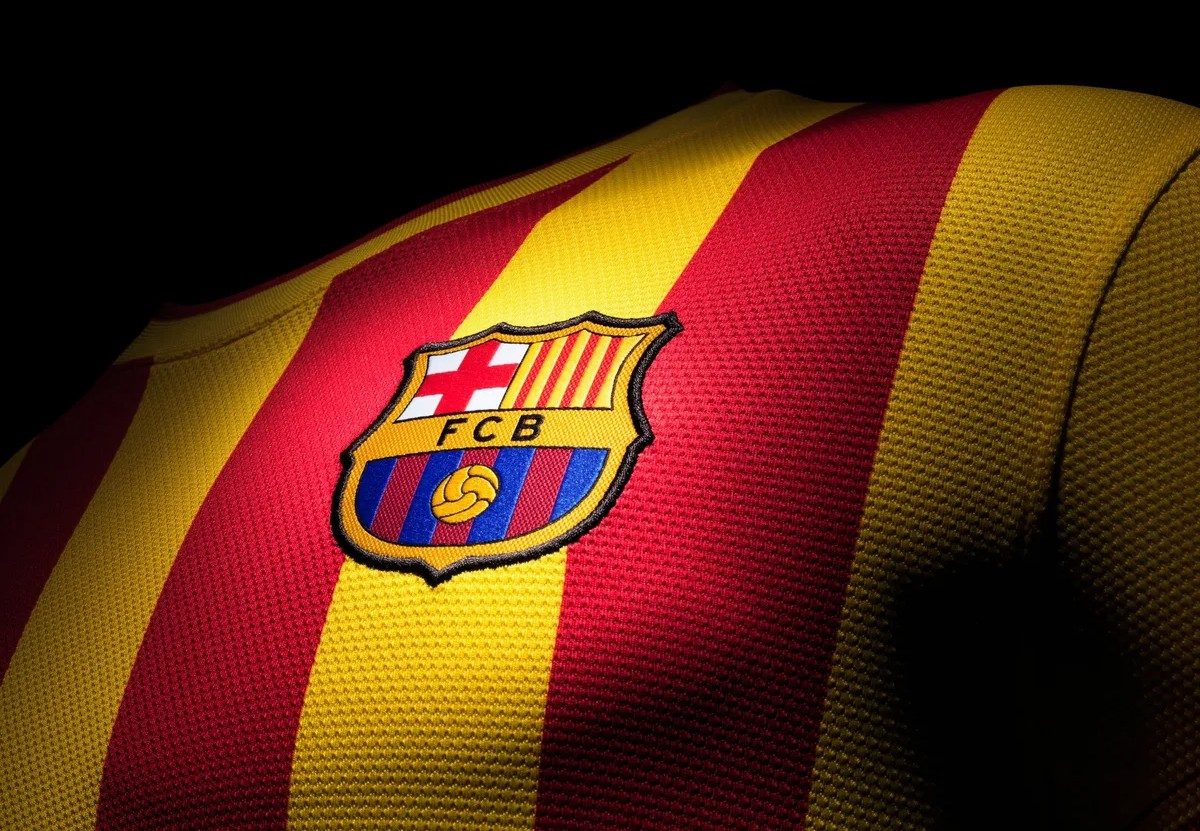FC Barcelona 2013-14 Away Kit