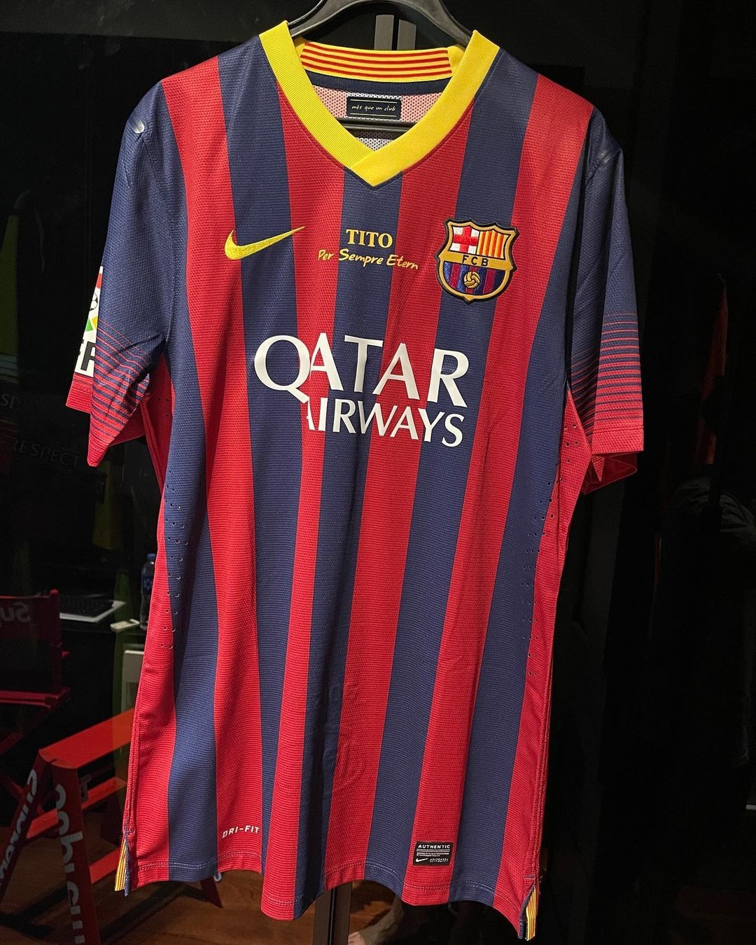 FC Barcelona 2013-14 Home V2 Kit