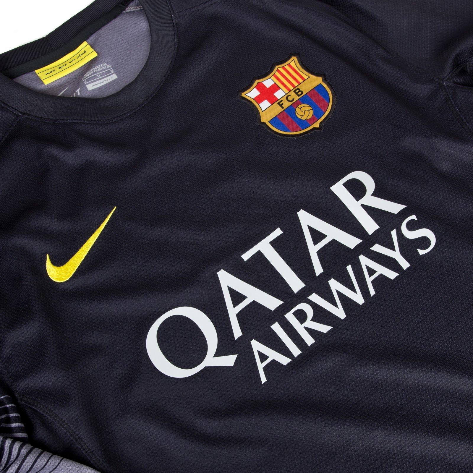 FC Barcelona 2013-14 GK Home Kit