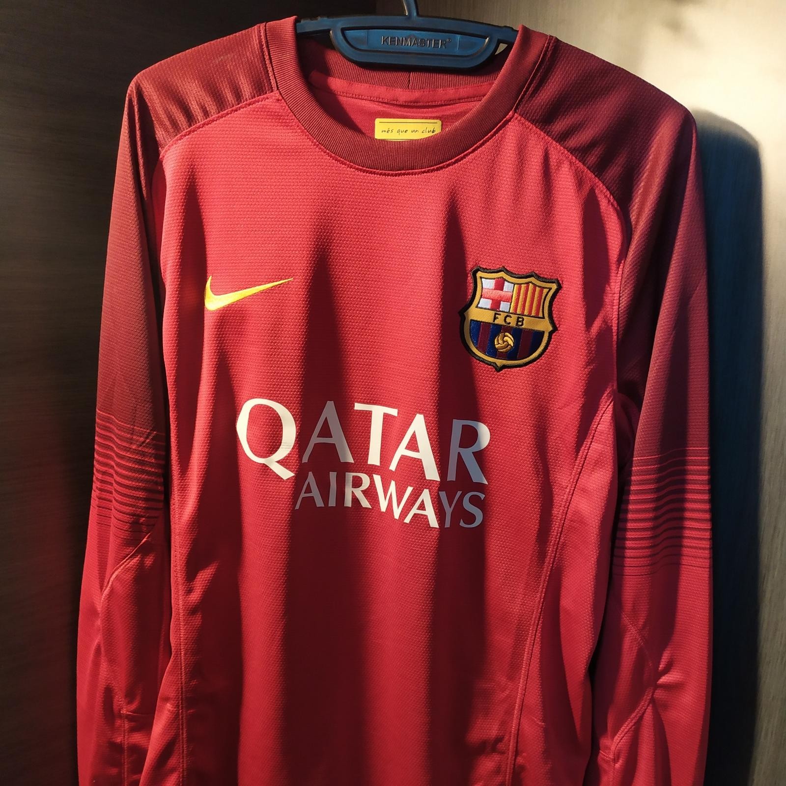 FC Barcelona 2013-14 GK Fifth Kit