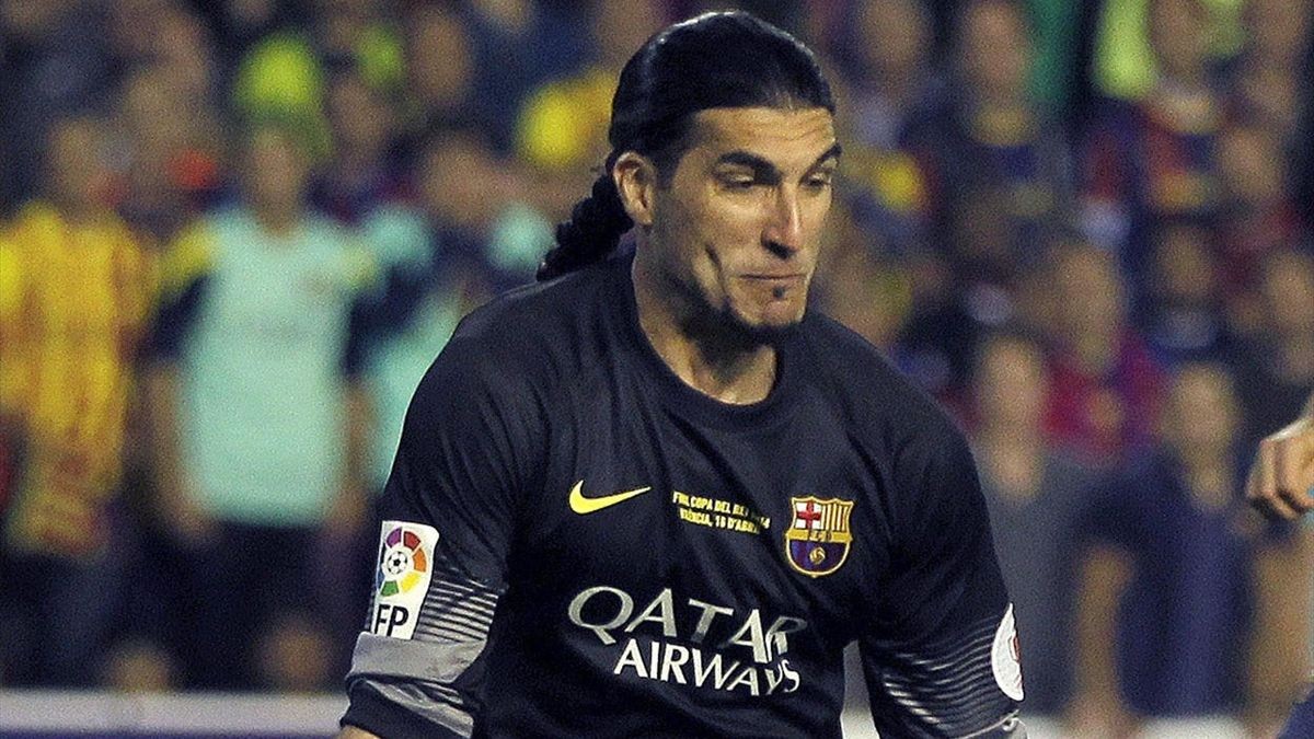 FC Barcelona 2013-14 Copa del Rey Final GK Kit