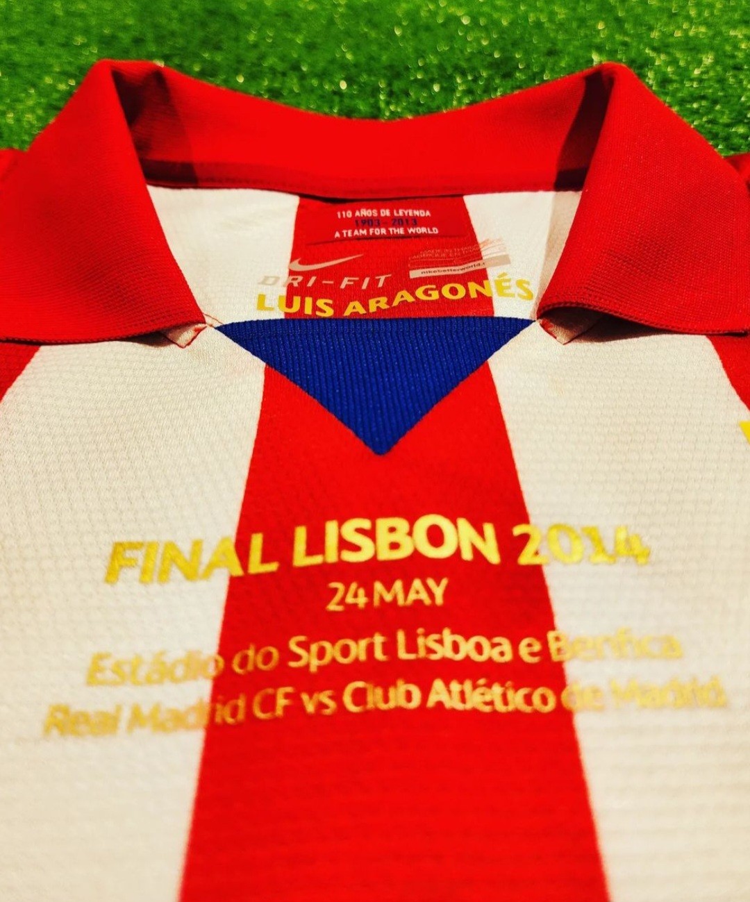 Atlético Madrid 2013-14 Champions League Final Kit