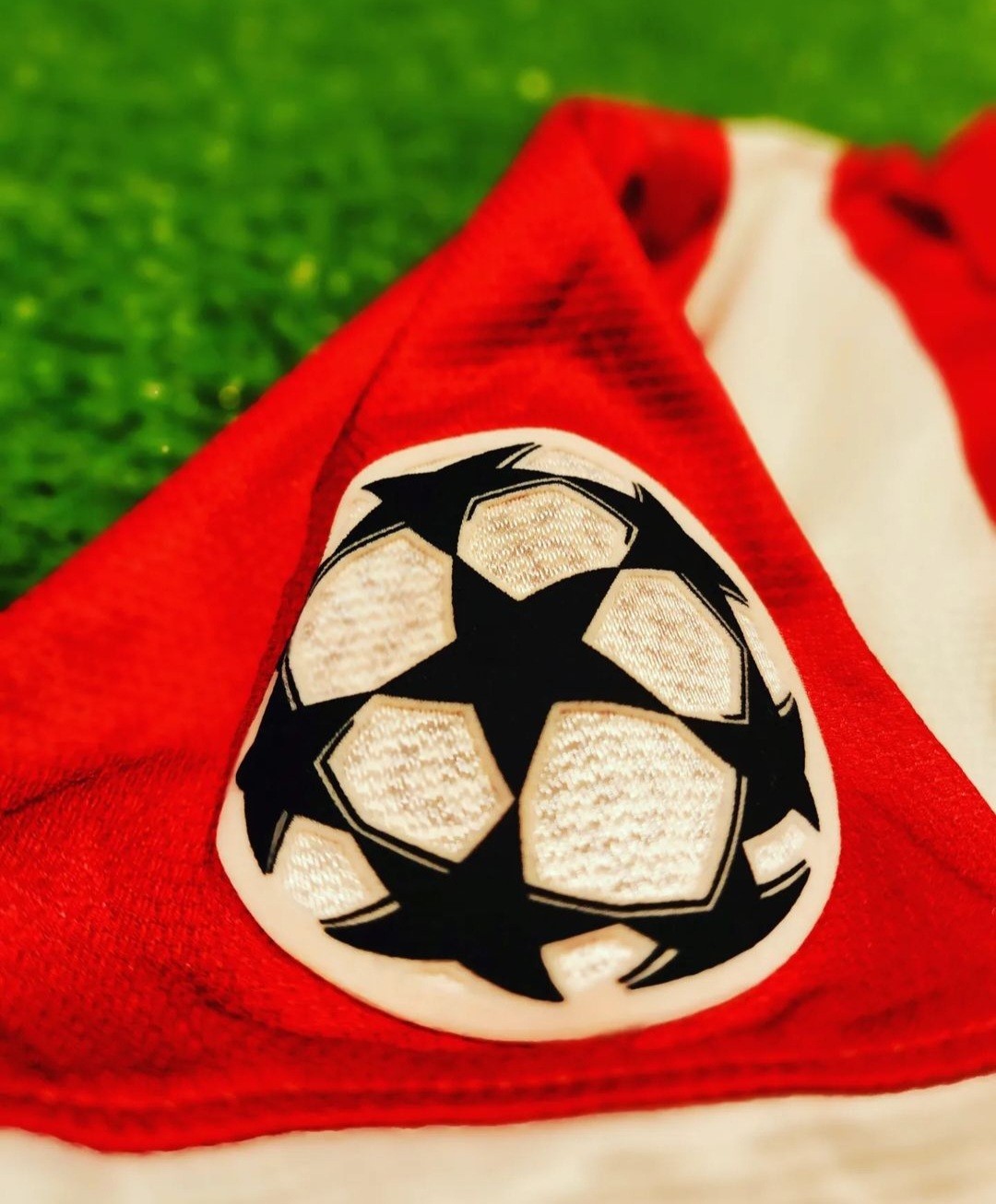 Atlético Madrid 2013-14 Champions League Final Kit