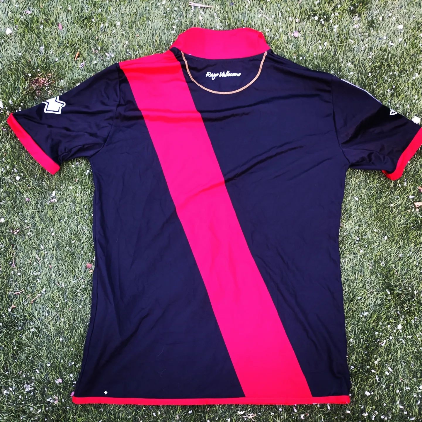 Rayo Vallecano 2013-14 Away Kit