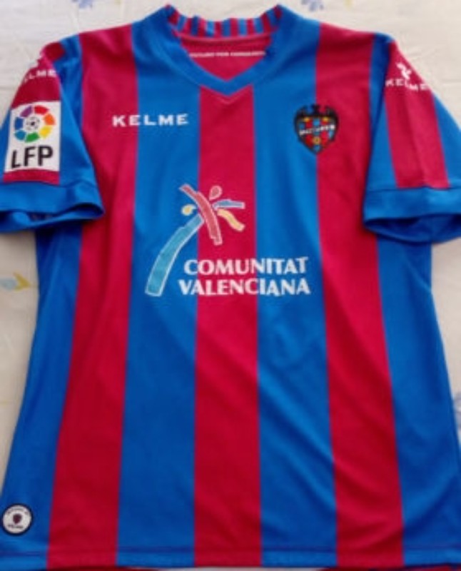Levante UD 2013-14 Home Kit