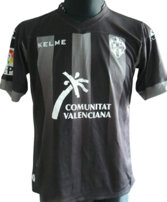 Levante UD 2013-14 Third Kit