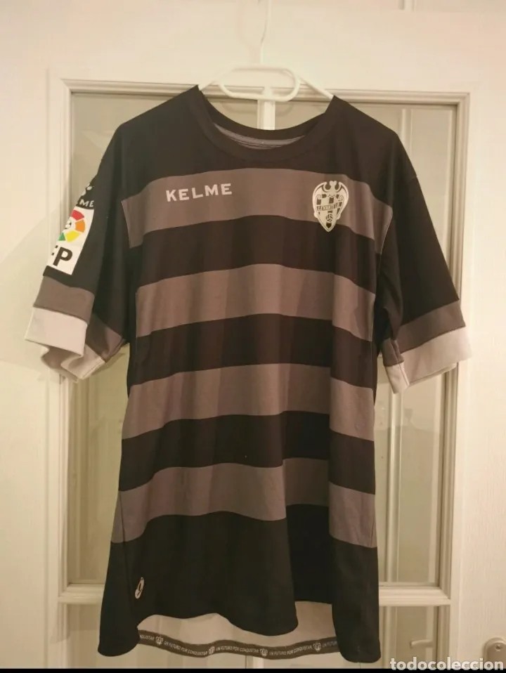 Levante UD 2013-14 GK 2 Kit