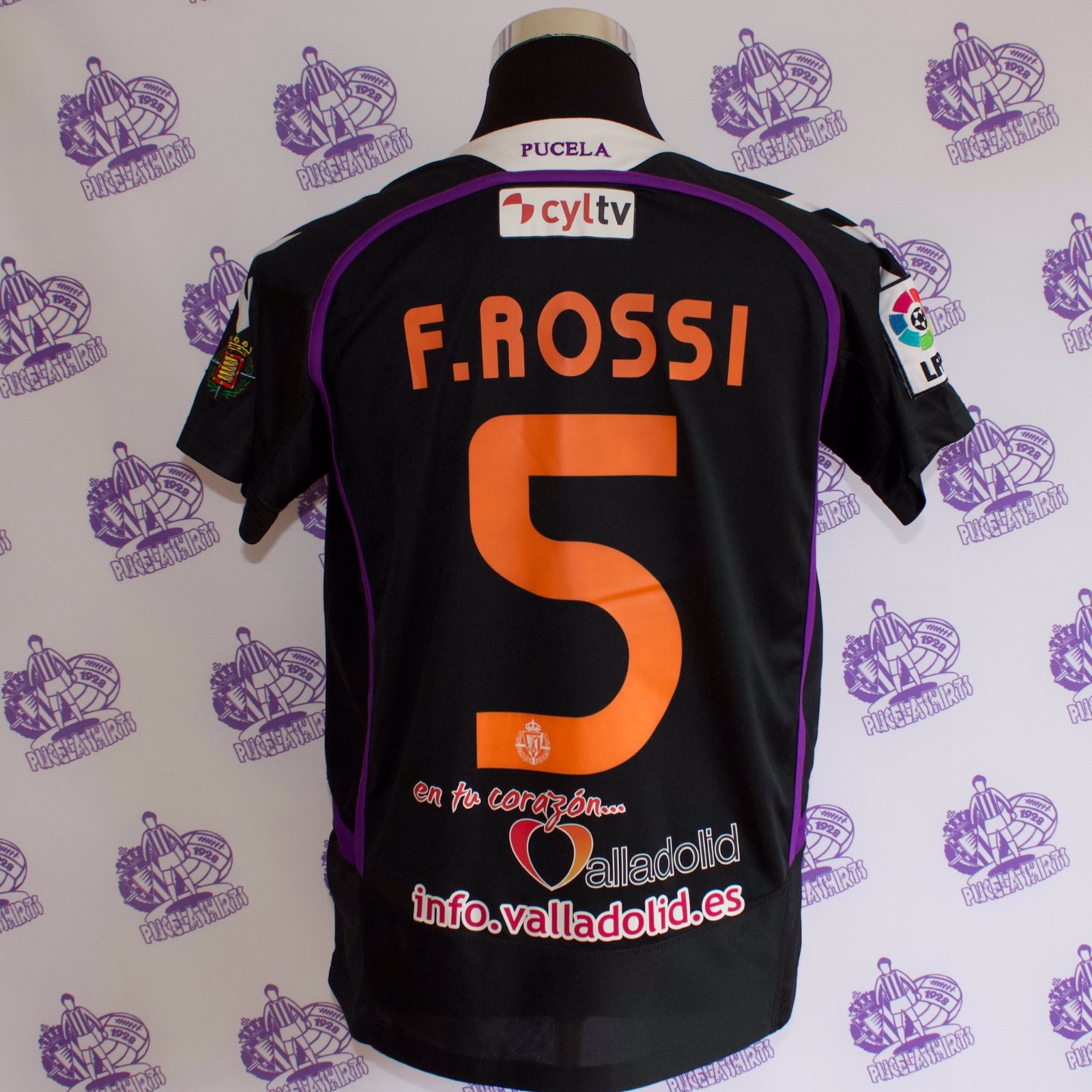 Real Valladolid 2013-14 Away Kit