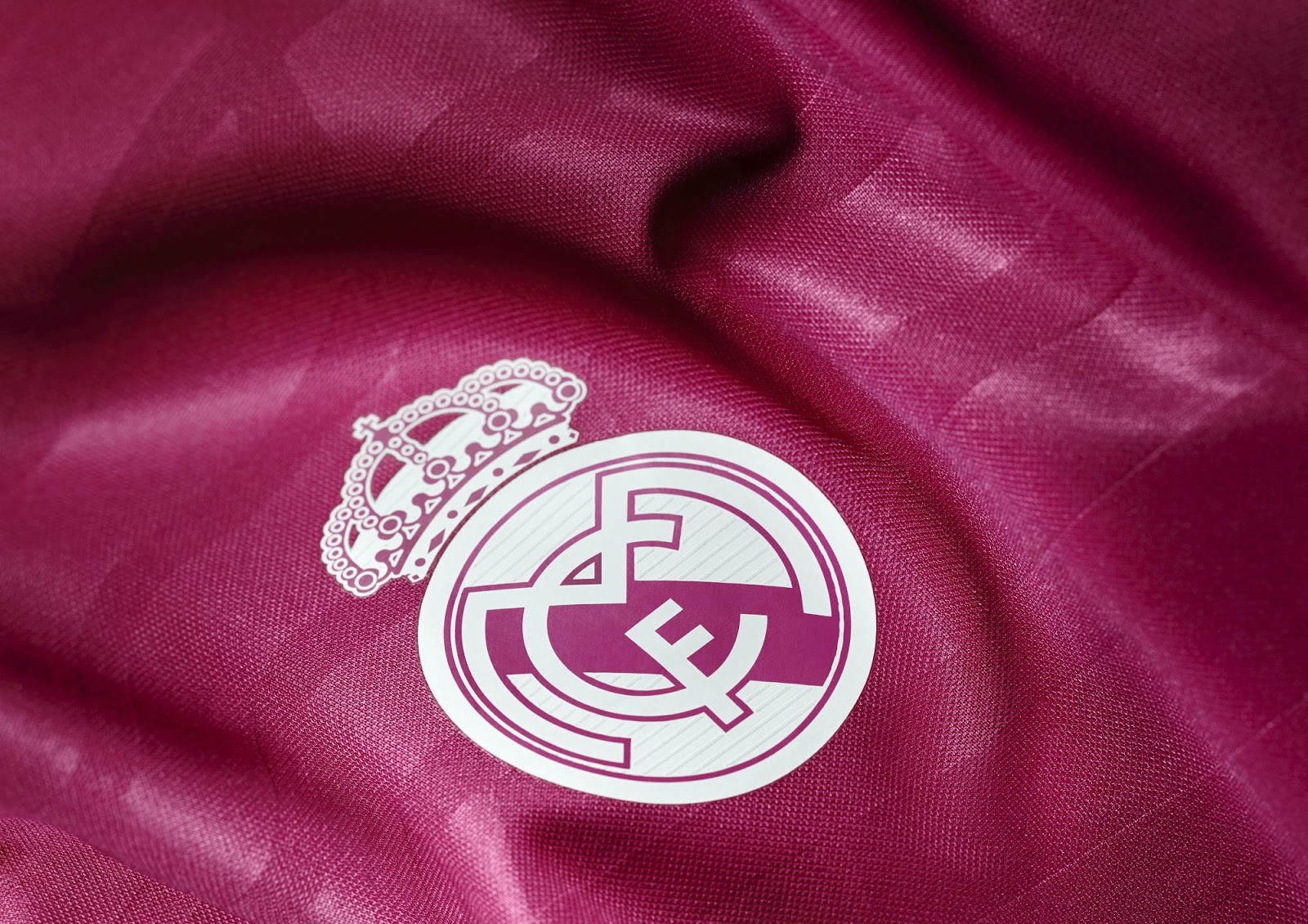 Real Madrid 2014-15 Away Kit