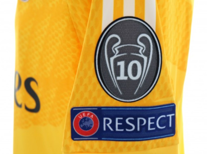 Real Madrid 2014-15 GK Fourth Kit