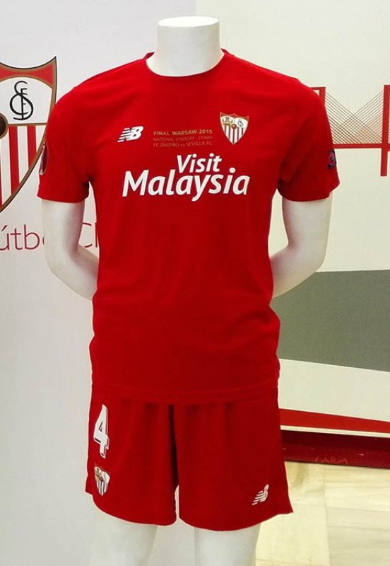 Sevilla FC 2014-15 Europa League Final Kit