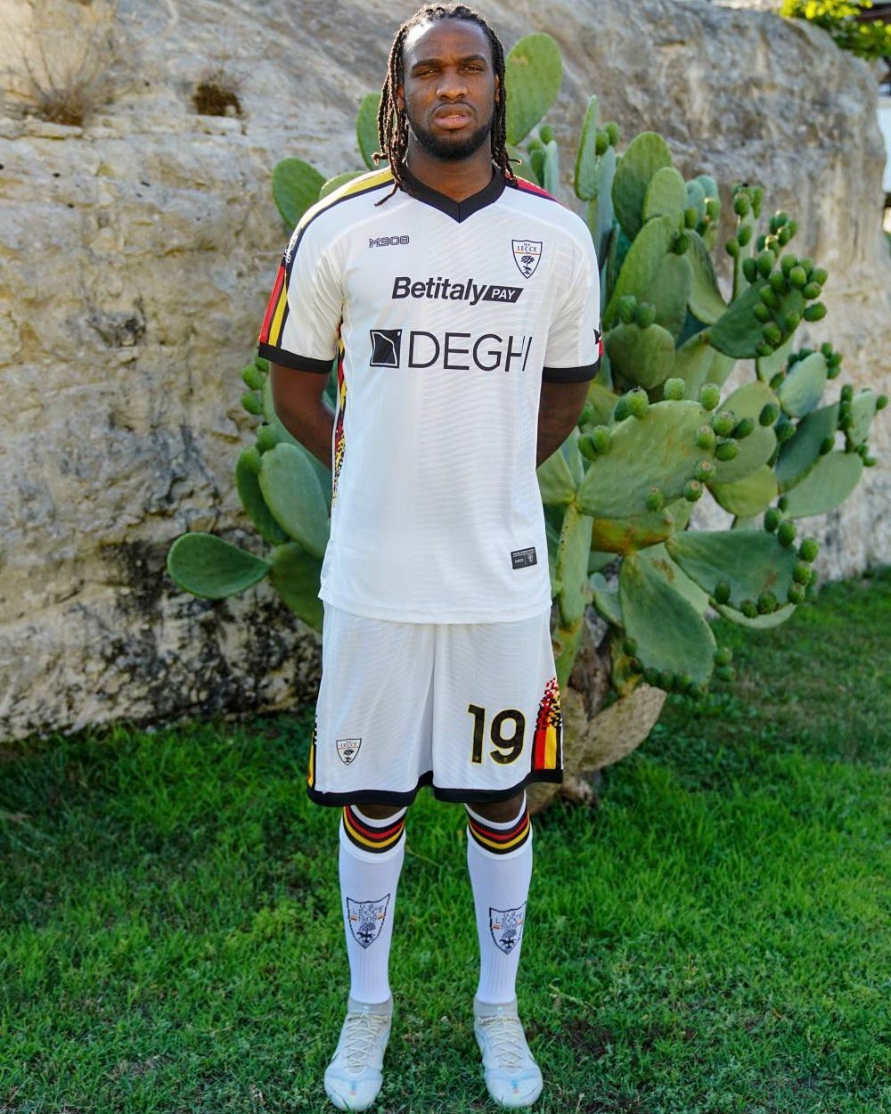 US Lecce 2024-25 Away Kit