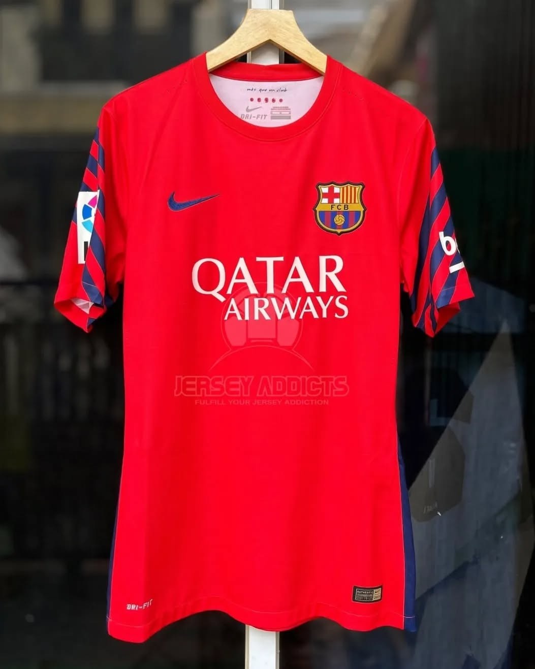 FC Barcelona 2015-16 GK Fourth Kit