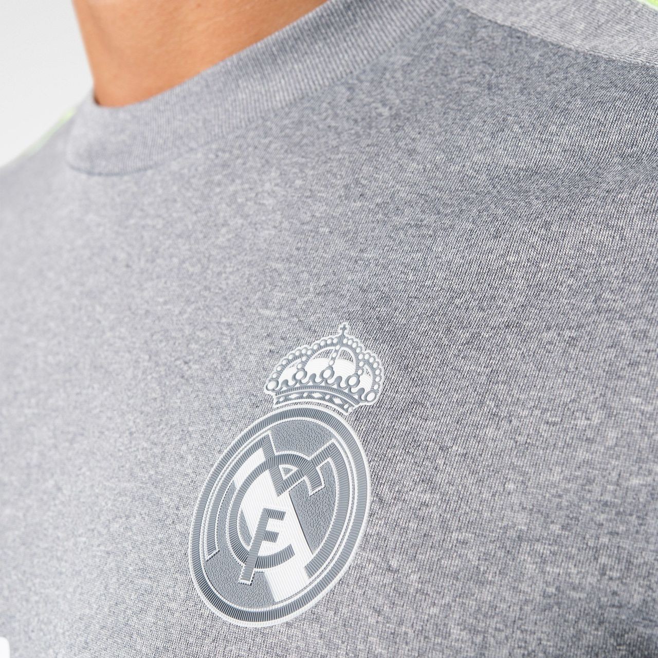 Real Madrid 2015-16 Away Kit