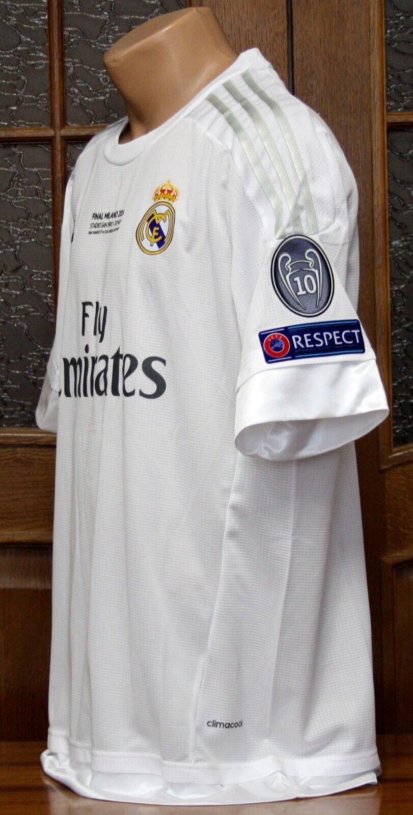 Real Madrid 2015-16 Champions League Final Kit