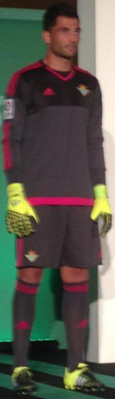 Real Betis 2015-16 GK 1 Kit