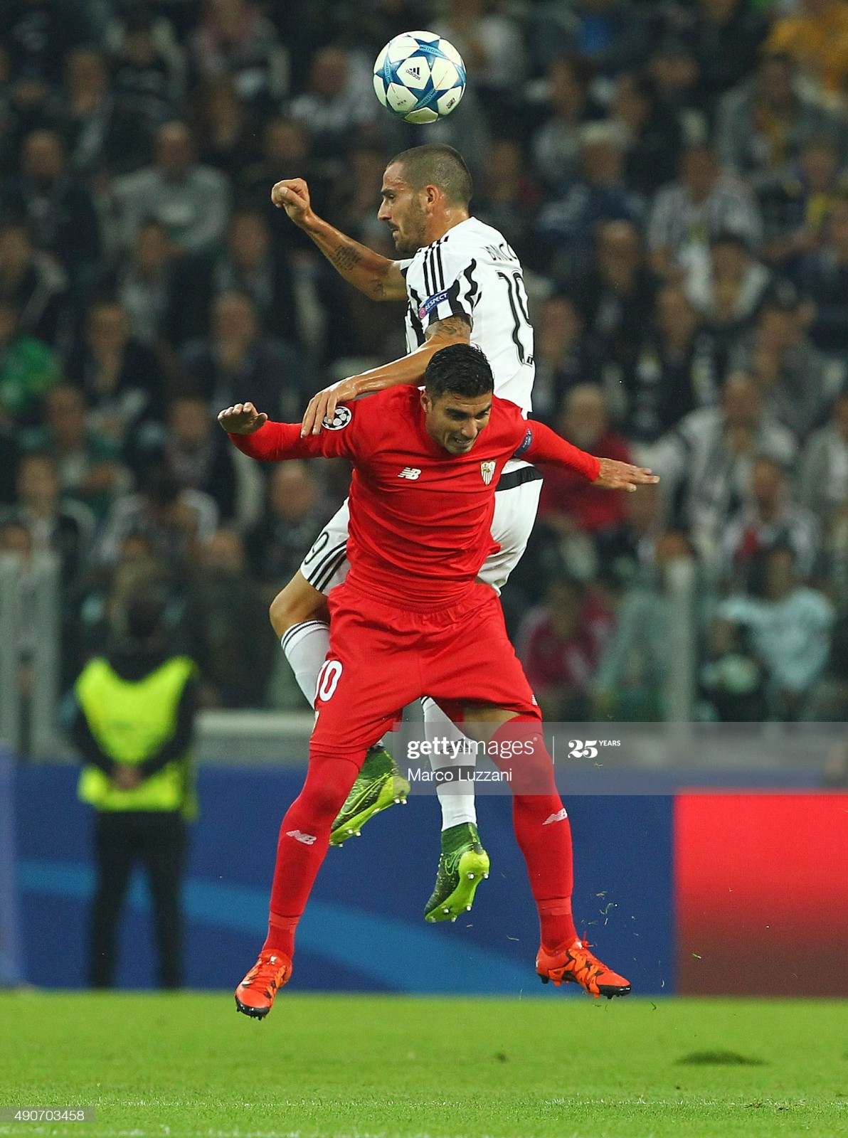 Sevilla FC 2015-16 Fourth Kit