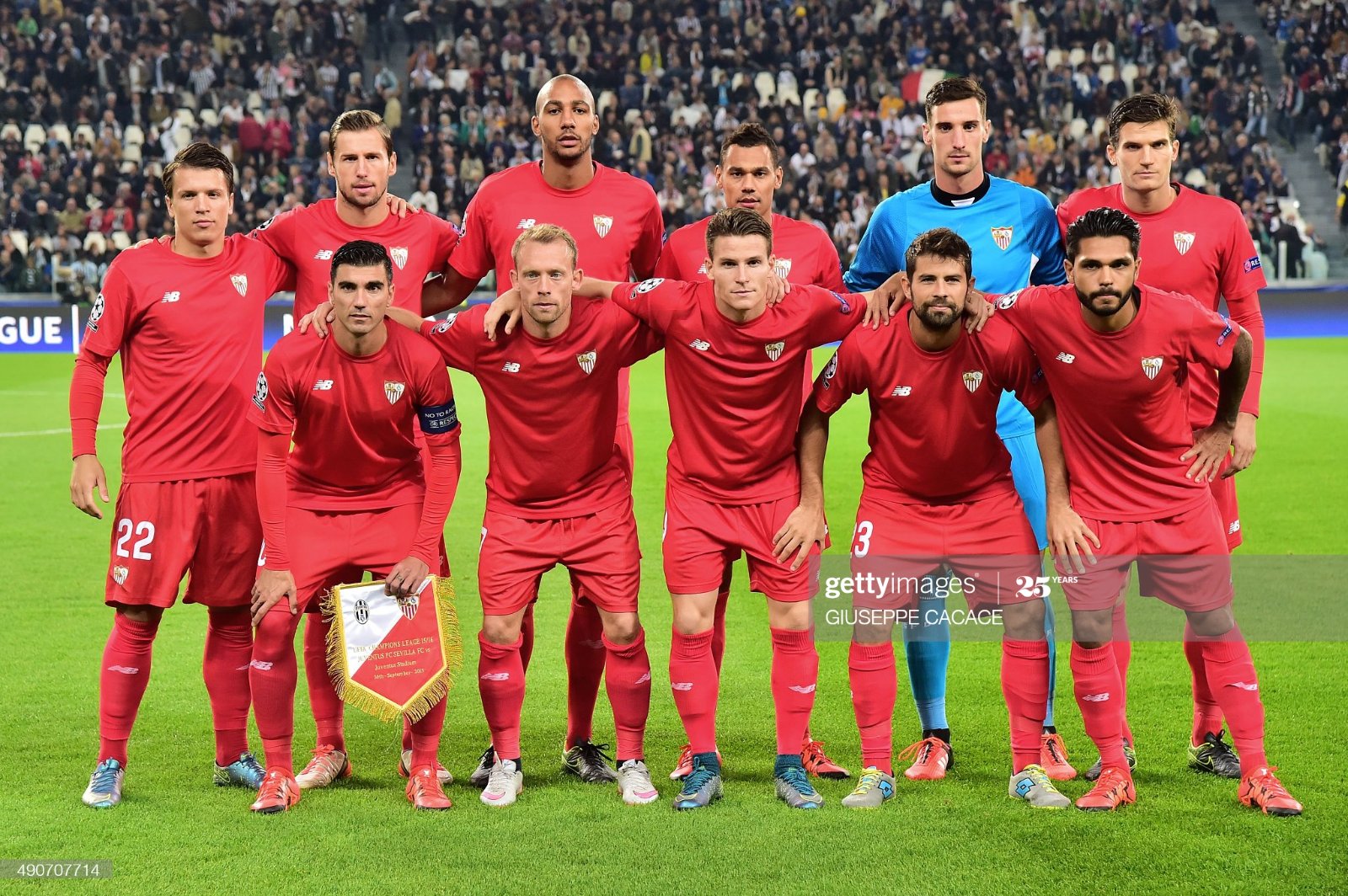 Sevilla FC 2015-16 Fourth Kit
