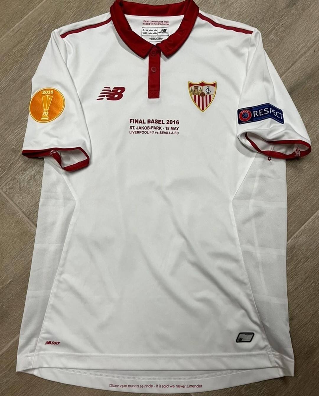 Sevilla FC 2015-16 Europa League Final Kit