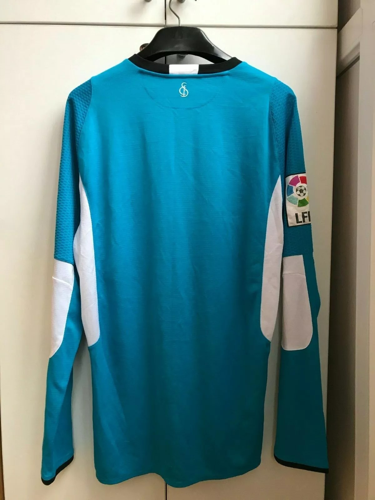 Sevilla FC 2015-16 GK 3 Kit