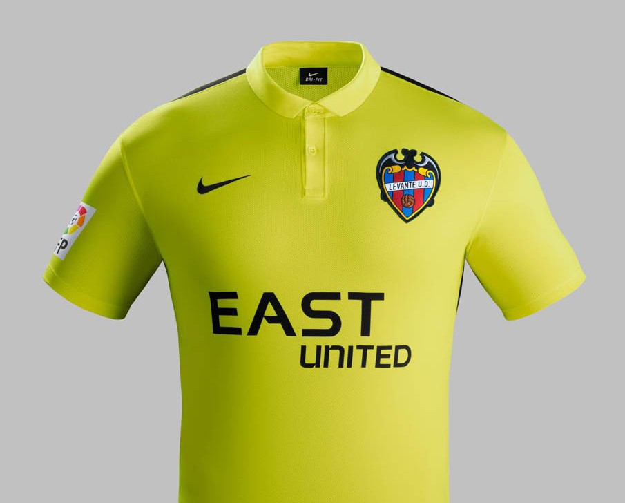 Levante UD 2015-16 Away Kit