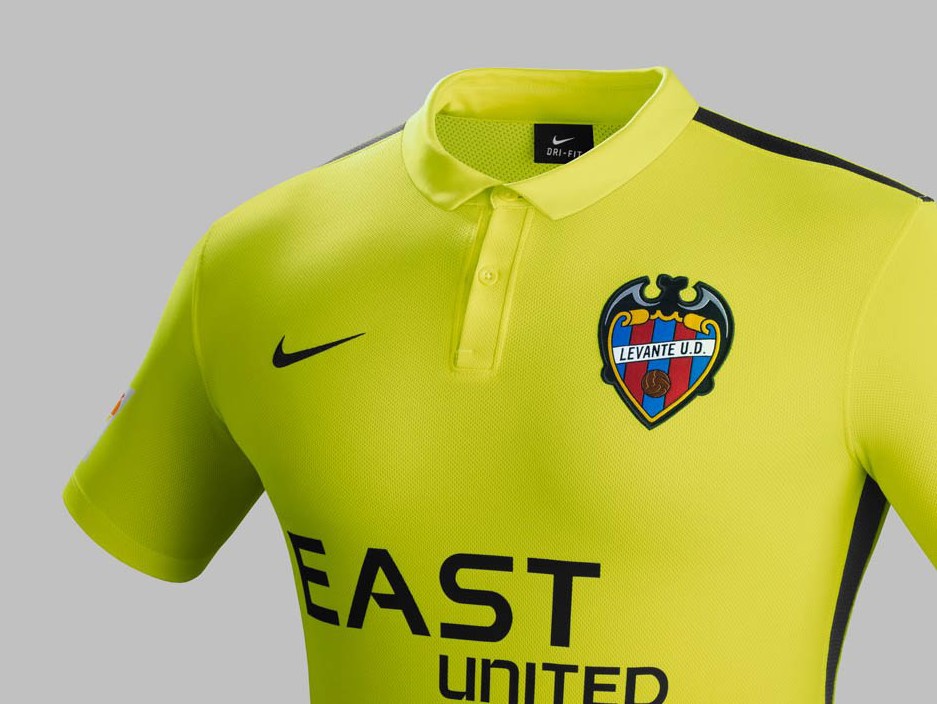Levante UD 2015-16 Away Kit