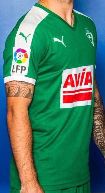 SD Eibar 2015-16 Away Kit