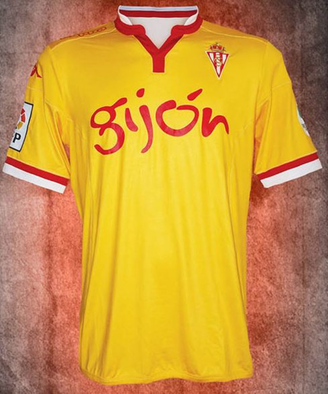 Sporting Gijón 2015-16 Third Kit