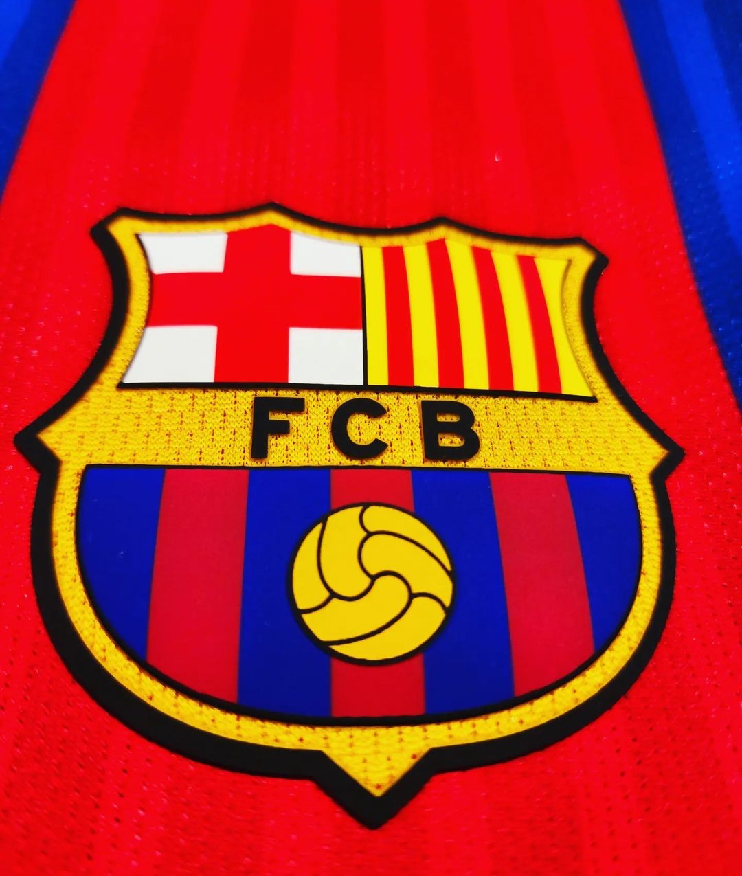 FC Barcelona 2016-17 Home V3 Kit